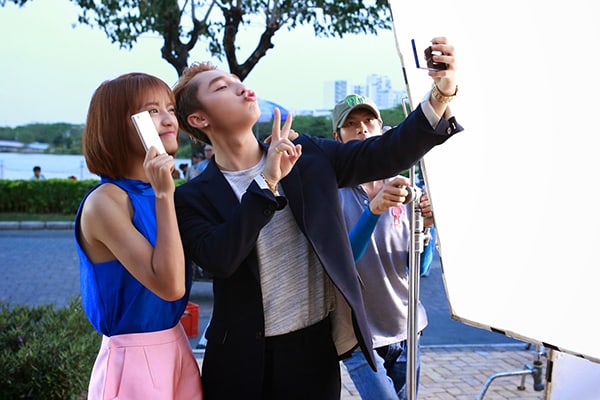 Sơn Tùng MTP trong quảng cáo điện thoại Oppo – chuyên gia selfie